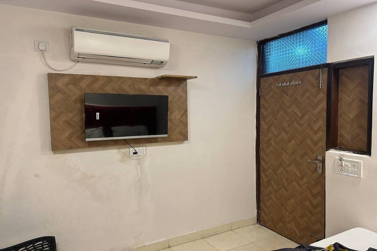 Shree Lodge Near New Delhi Railway Station, Paharganj מראה חיצוני תמונה