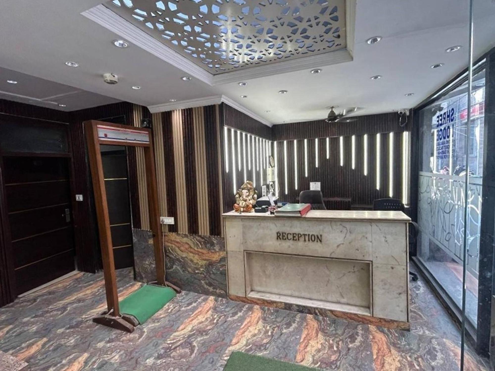 Shree Lodge Near New Delhi Railway Station, Paharganj מראה חיצוני תמונה